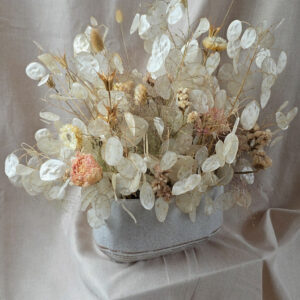 Cloud in a box | Everlasting centrepiece